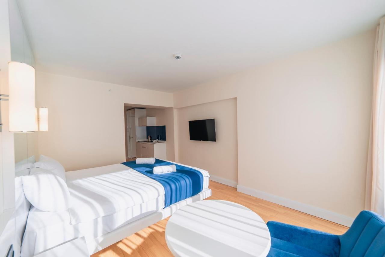 Gc Apartments Batumi Luaran gambar